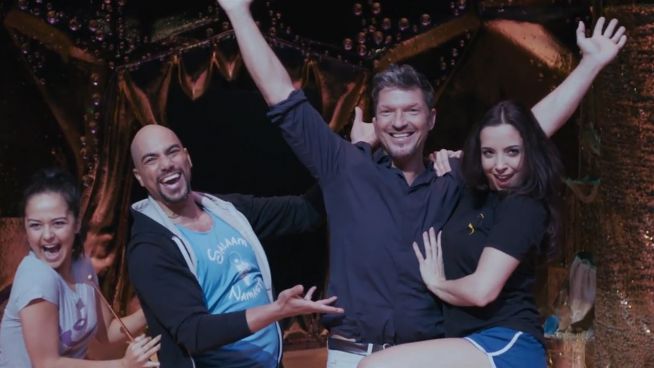 Premiere im Stage Theater: Hardy Krüger jr. als Aladdin